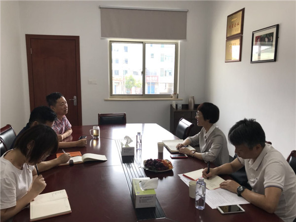 常州市食品藥品監(jiān)督局沈曉潔副局長蒞臨我司調研
